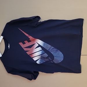 Men's Nike T-Shirt